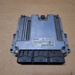 Citroen Peugeot 2.2 HDI Motor Beyni BOSCH 0281013666
